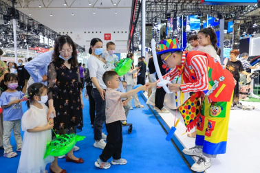 新闻稿-2023郑州国际车展的“显眼包”，主打一个有意思！11月2-6日等你来！1577